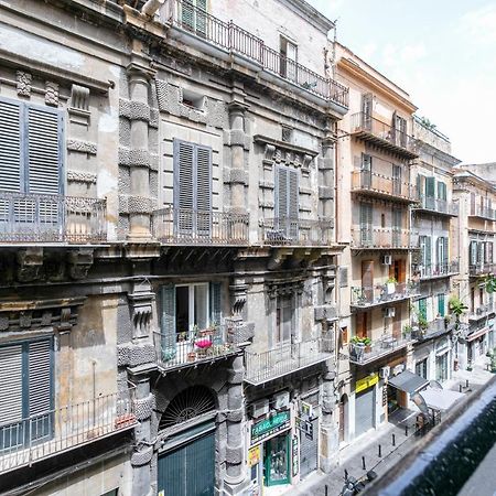 Vittorio Emanuele Charming Central Flats Палермо Екстериор снимка