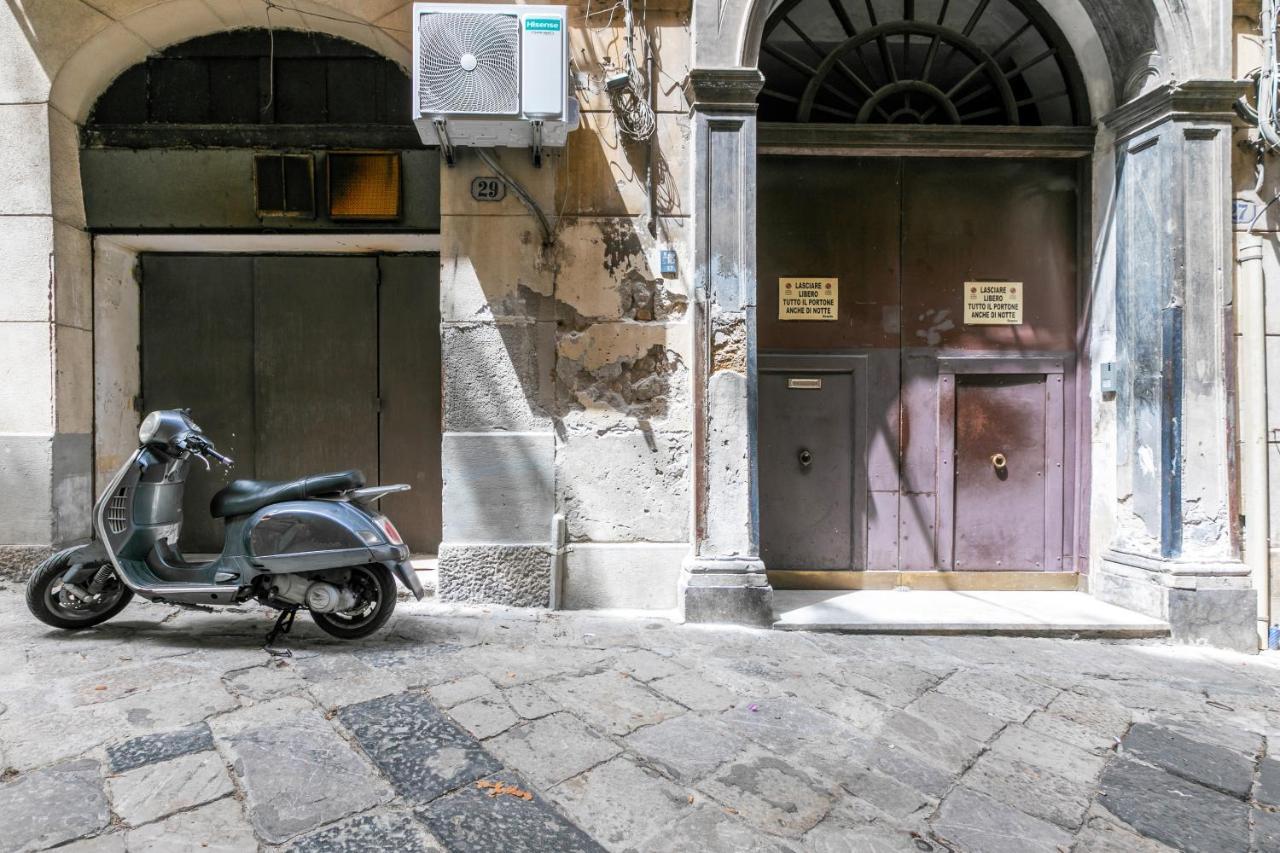 Vittorio Emanuele Charming Central Flats Палермо Екстериор снимка